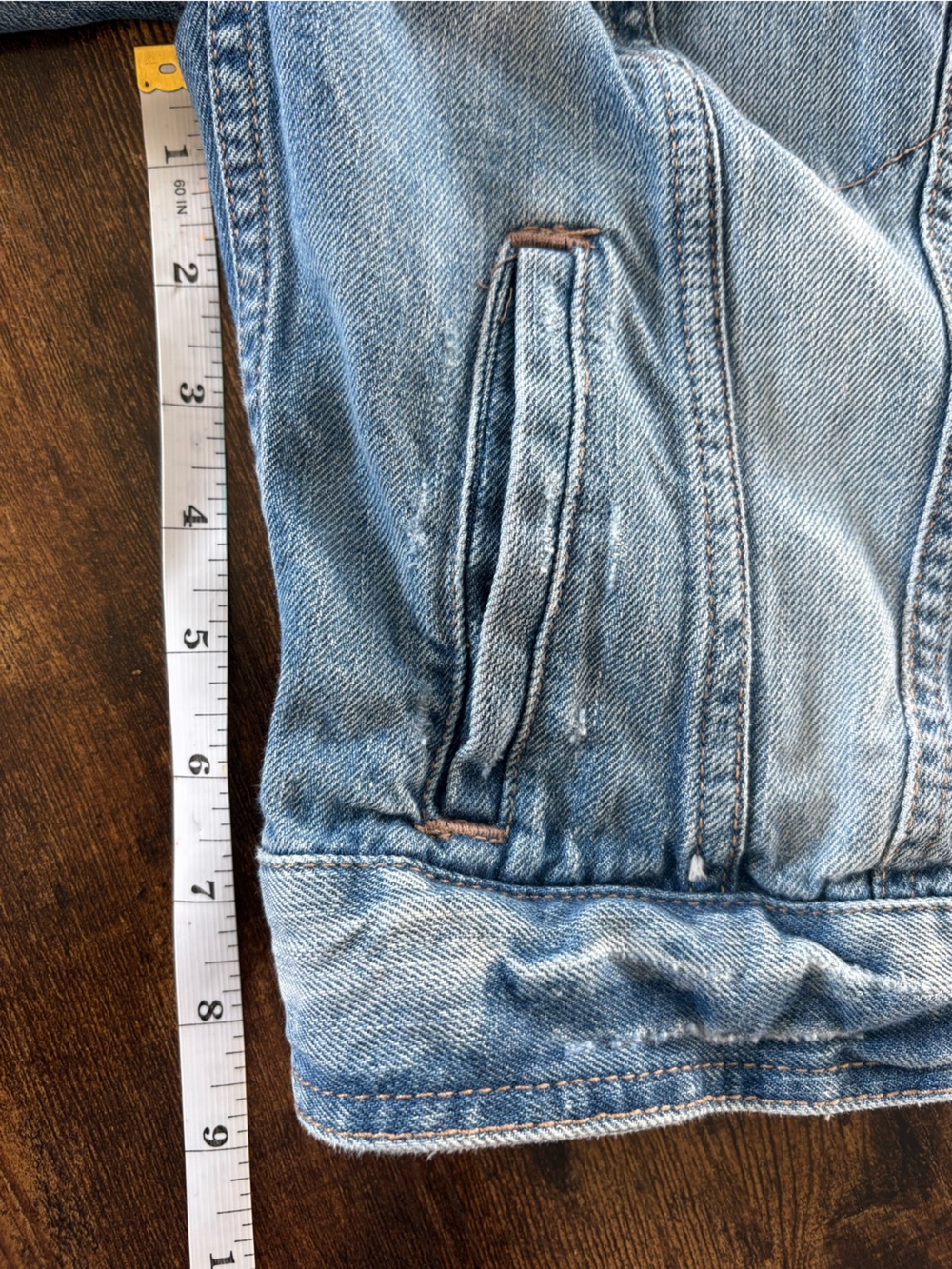 Express Light Blue Distressed Cropped Denim Jacket - Picture 7 of 8